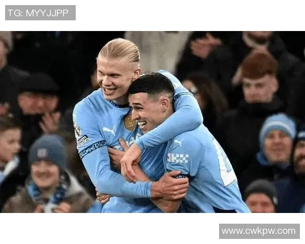 欧冠焦点战：曼城VS多特蒙德，哈兰德对决德布劳内，谁能主宰胜负？